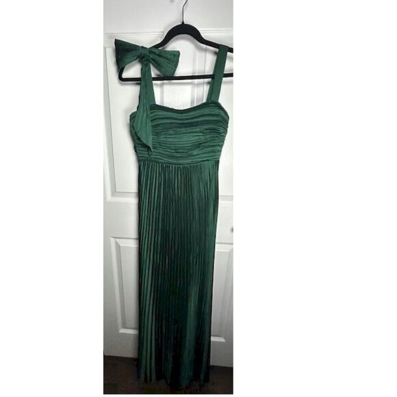 Lulus Gorgeous Purpose Emerald Green Pleated Bow Maxi Dress Size Medium New NWT - Picture 2 of 8